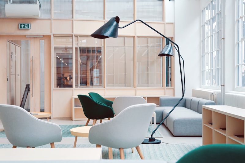 A calm, tidy home interior kept in order with small daily habits.